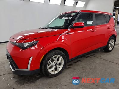 2023 KIA SOUL LX KNDJ23AU0P7196900 - główne zdjęcie licytacji z USA - miniatura