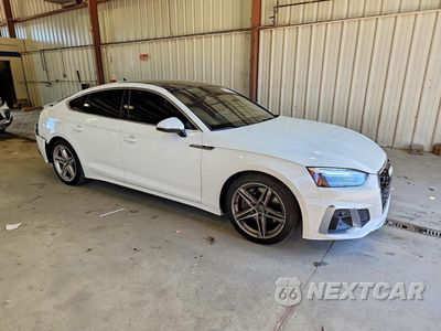 Czwarte zdjęcie samochodu z boku: 2021 AUDI A5 PREMIUM 45 VIN:WAUDACF56MA016235 - miniatura