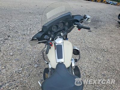 Zdjęcie 6 z 8 samochodu: 2010 HARLEY-DAVIDSON FLHTP VIN:1HD1FMM14AB661192 - miniatura