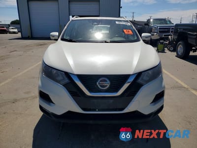 Piąte zdjęcie samochodu w środku: 2022 NISSAN ROGUE SPORT SV VIN:JN1BJ1BW3NW682425 - miniatura
