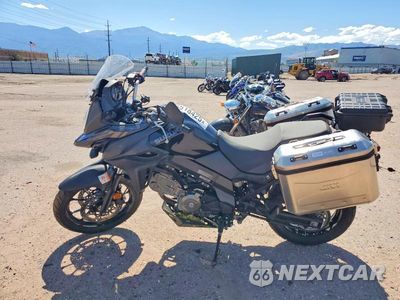 Trzecie zdjęcie samochodu z tyłu: 2025 SUZUKI DL650 VIN:JS1C733B1S7100362 - miniatura
