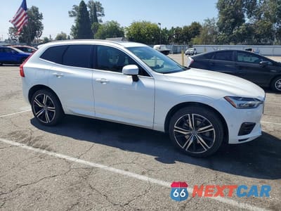 Czwarte zdjęcie samochodu z boku: 2019 VOLVO XC60 T8 R-DESIGN VIN:LYVBR0DM5KB293704 - miniatura