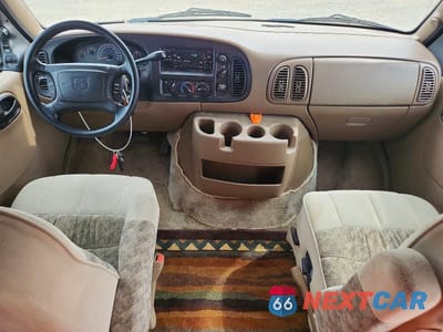 Zdjęcie 8 z 13 samochodu: 2001 DODGE RAM VAN VIN:2B6JB21Z31K505395 - miniatura