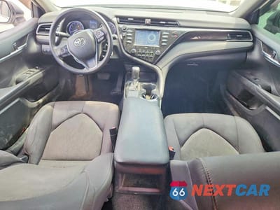Zdjęcie 8 z 12 samochodu: 2020 TOYOTA CAMRY LE VIN:4T1C11AK4LU944702 - miniatura