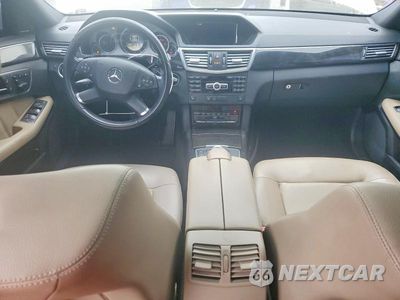 Zdjęcie 8 z 12 samochodu: 2012 MERCEDES-BENZ E 350 BLUETEC VIN:WDDHF2EB9CA591165 - miniatura