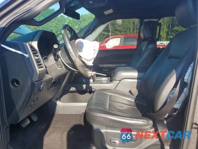 Zdjęcie 7 z 12 samochodu: 2019 FORD EXPEDITION XLT VIN:1FMJU1HT1KEA00894 - miniatura