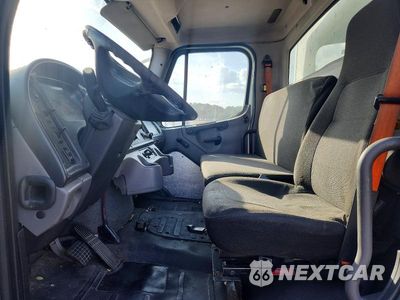 Zdjęcie 7 z 13 samochodu: 2014 FREIGHTLINER BUSINESS CLASS M2 BOX TRUCK VIN:1FVACWDT2EHFM3322 - miniatura
