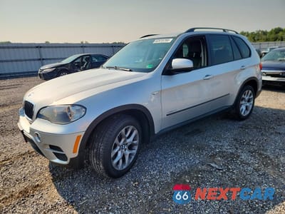 2011 BMW X5 XDRIVE35I 5UXZV4C51BL406960 - główne zdjęcie licytacji z USA - miniatura