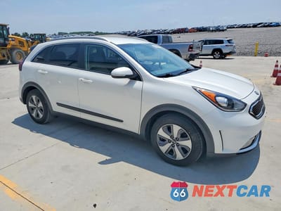 Czwarte zdjęcie samochodu z boku: 2019 KIA NIRO EX VIN:KNDCC3LCXK5317950 - miniatura
