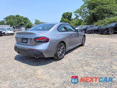 Czwarte zdjęcie samochodu z boku: 2025 BMW 230XI VIN:3MW33CM06S8F80876 - miniatura