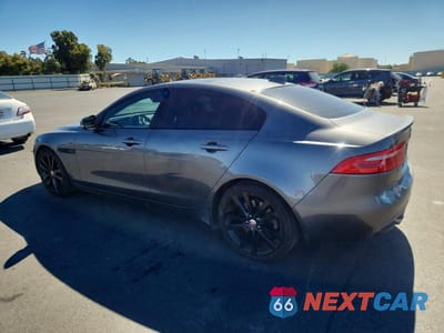 Drugie zdjęcie samochodu z przodu: 2017 JAGUAR XE PRESTIGE VIN:SAJAE4BV6HA957164 - miniatura