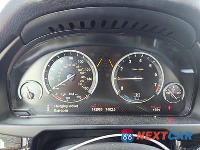 Zdjęcie 9 z 13 samochodu: 2018 BMW X5 XDR40E VIN:5UXKT0C55J0V99470 - miniatura