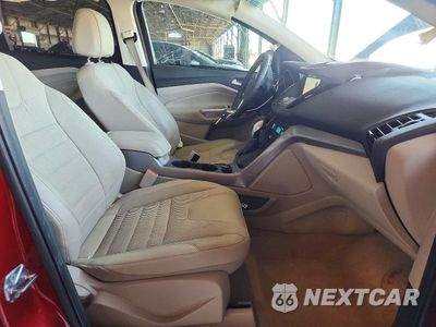 Zdjęcie 7 z 13 samochodu: 2016 FORD ESCAPE SE VIN:1FMCU0G94GUB83357 - miniatura