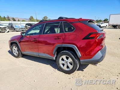 Drugie zdjęcie samochodu z przodu: 2021 TOYOTA RAV4 XLE VIN:2T3P1RFV5MW154482 - miniatura