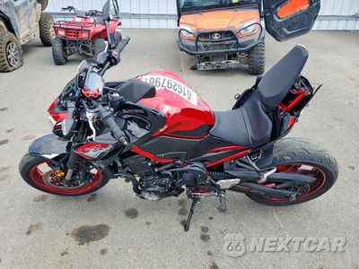 Trzecie zdjęcie samochodu z tyłu: 2024 KAWASAKI ZR900 F VIN:ML5ZRDF19RDA69051 - miniatura