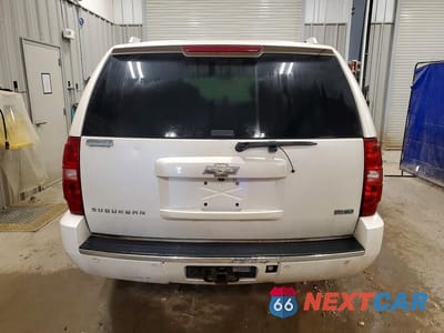 Zdjęcie 6 z 14 samochodu: 2010 CHEVROLET SUBURBAN K1500 LTZ VIN:1GNUKKE36AR268050 - miniatura