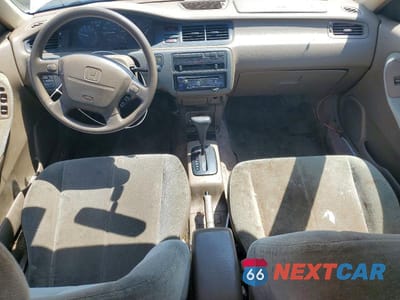 Zdjęcie 8 z 12 samochodu: 1994 HONDA CIVIC LX VIN:1HGEG8656RL019765 - miniatura