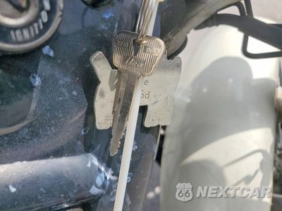 Zdjęcie 8 z 9 samochodu: 2002 YAMAHA XVS1100 A VIN:JYAVP11E72A030168 - miniatura