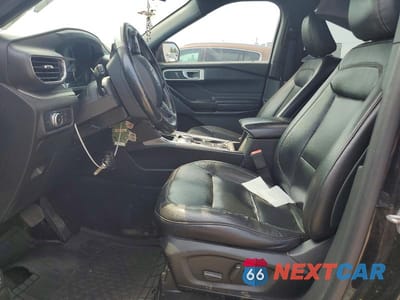 Zdjęcie 7 z 13 samochodu: 2020 FORD EXPLORER XLT VIN:1FMSK8DH5LGB33703 - miniatura