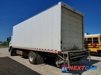 Drugie zdjęcie samochodu z przodu: 2019 CHEVROLET 6500XD BOX TRUCK VIN:54DKFS165KSG00010 - miniatura