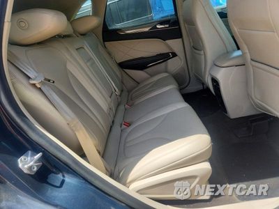 Zdjęcie 11 z 14 samochodu: 2019 LINCOLN MKC VIN:5LMCJ1C96KUL08952 - miniatura