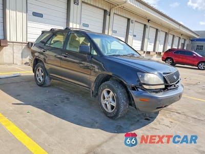 Czwarte zdjęcie samochodu z boku: 2000 LEXUS RX 300 VIN:JT6HF10U5Y0101757 - miniatura