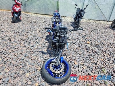 Drugie zdjęcie samochodu z przodu: 2016 YAMAHA FZ07 VIN:JYARM06E7GA008207 - miniatura