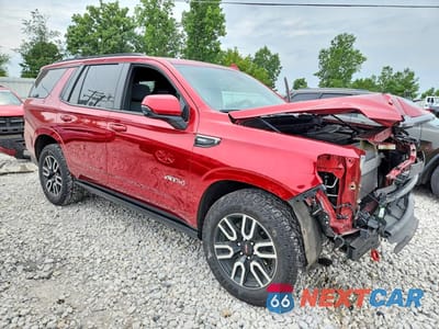 Czwarte zdjęcie samochodu z boku: 2024 GMC YUKON AT4 VIN:1GKS2CKD1RR355258 - miniatura