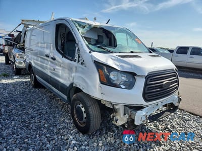 Czwarte zdjęcie samochodu z boku: 2016 FORD TRANSIT T-250 VIN:1FTYR1YM8GKB55786 - miniatura