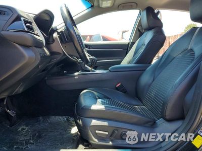 Zdjęcie 7 z 13 samochodu: 2020 TOYOTA CAMRY SE VIN:4T1G11AK4LU944815 - miniatura