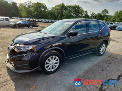 2017 NISSAN ROGUE S KNMAT2MV5HP569474 - główne zdjęcie licytacji z USA - miniatura