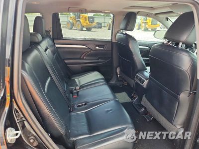 Zdjęcie 10 z 12 samochodu: 2015 TOYOTA HIGHLANDER XLE VIN:5TDKKRFH6FS090958 - miniatura