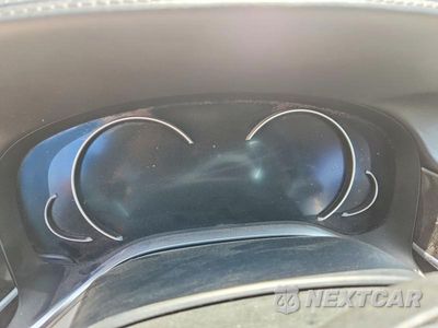 Zdjęcie 9 z 12 samochodu: 2016 BMW 750 XI VIN:WBA7F2C57GG417114 - miniatura