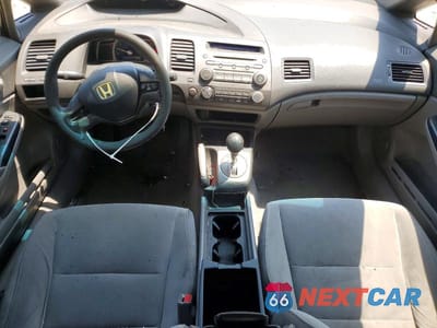 Zdjęcie 8 z 12 samochodu: 2008 HONDA CIVIC LX VIN:2HGFA16598H335671 - miniatura