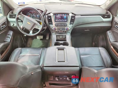 Zdjęcie 8 z 13 samochodu: 2018 CHEVROLET SUBURBAN K1500 LT VIN:1GNSKHKC8JR317859 - miniatura