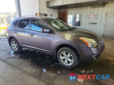 Czwarte zdjęcie samochodu z boku: 2009 NISSAN ROGUE S VIN:JN8AS58VX9W440883 - miniatura