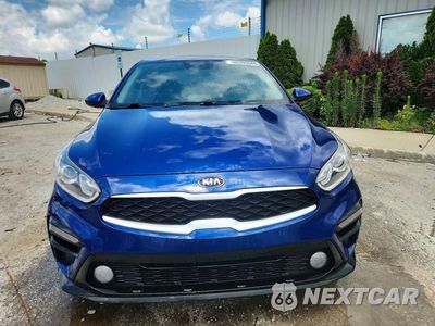 Piąte zdjęcie samochodu w środku: 2021 KIA FORTE LXS VIN:3KPF24ADXME267267 - miniatura