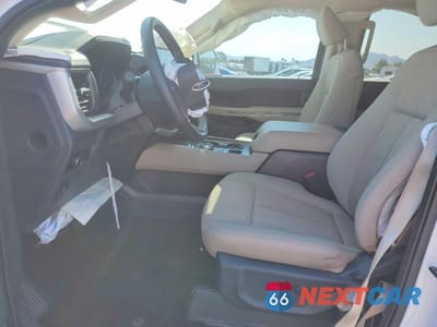 Zdjęcie 7 z 13 samochodu: 2023 FORD EXPEDITION XLT VIN:1FMJU1H85PEA31648 - miniatura