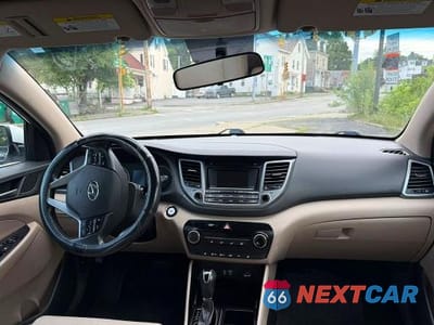 Zdjęcie 7 z 11 samochodu: 2017 HYUNDAI TUCSON SPORT VIN:KM8J3CA28HU295247 - miniatura