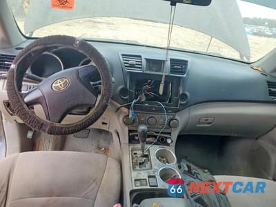 Zdjęcie 8 z 13 samochodu: 2008 TOYOTA HIGHLANDER BASE VIN:JTEES41A382100314 - miniatura
