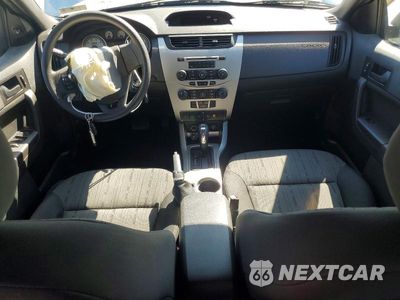 Zdjęcie 8 z 12 samochodu: 2010 FORD FOCUS SE VIN:1FAHP3FN4AW219793 - miniatura