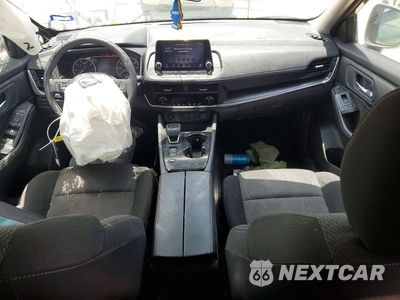 Zdjęcie 8 z 14 samochodu: 2025 NISSAN ROGUE SV VIN:5N1BT3BA5SC819722 - miniatura