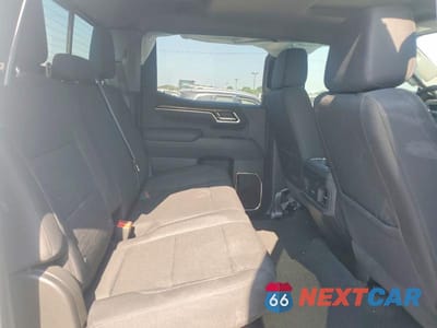 Zdjęcie 10 z 12 samochodu: 2025 CHEVROLET SILVERADO K1500 RST VIN:2GCUKEED6S1213403 - miniatura