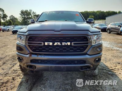 Piąte zdjęcie samochodu w środku: 2022 RAM 1500 BIG HORN/LONE STAR VIN:1C6SRFFT7NN419595 - miniatura