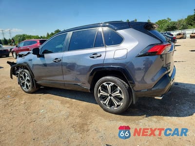 Drugie zdjęcie samochodu z przodu: 2023 TOYOTA RAV4 PRIME XSE VIN:JTMFB3FV0PD134163 - miniatura