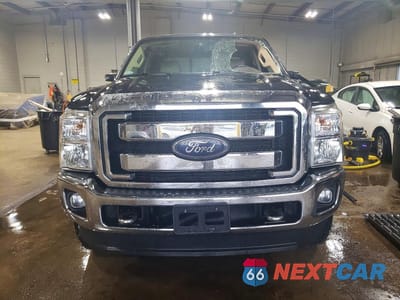 Piąte zdjęcie samochodu w środku: 2012 FORD F350 SUPER DUTY VIN:1FT8W3BT0CEC40909 - miniatura