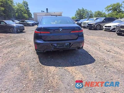 Zdjęcie 6 z 14 samochodu: 2026 BMW 740 XI VIN:WBA33EH02TCW78982 - miniatura