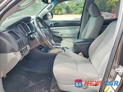Zdjęcie 7 z 12 samochodu: 2013 TOYOTA TACOMA DOUBLE CAB VIN:5TFLU4EN0DX073833 - miniatura