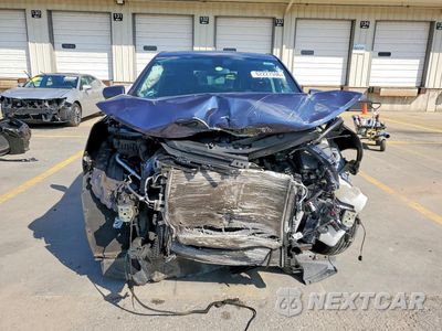 Piąte zdjęcie samochodu w środku: 2019 CHEVROLET EQUINOX LT VIN:3GNAXKEV2KL242480 - miniatura