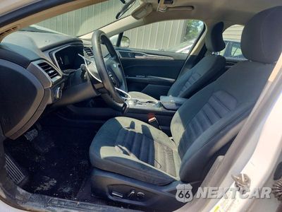 Zdjęcie 7 z 12 samochodu: 2017 FORD FUSION SE VIN:3FA6P0H74HR107027 - miniatura